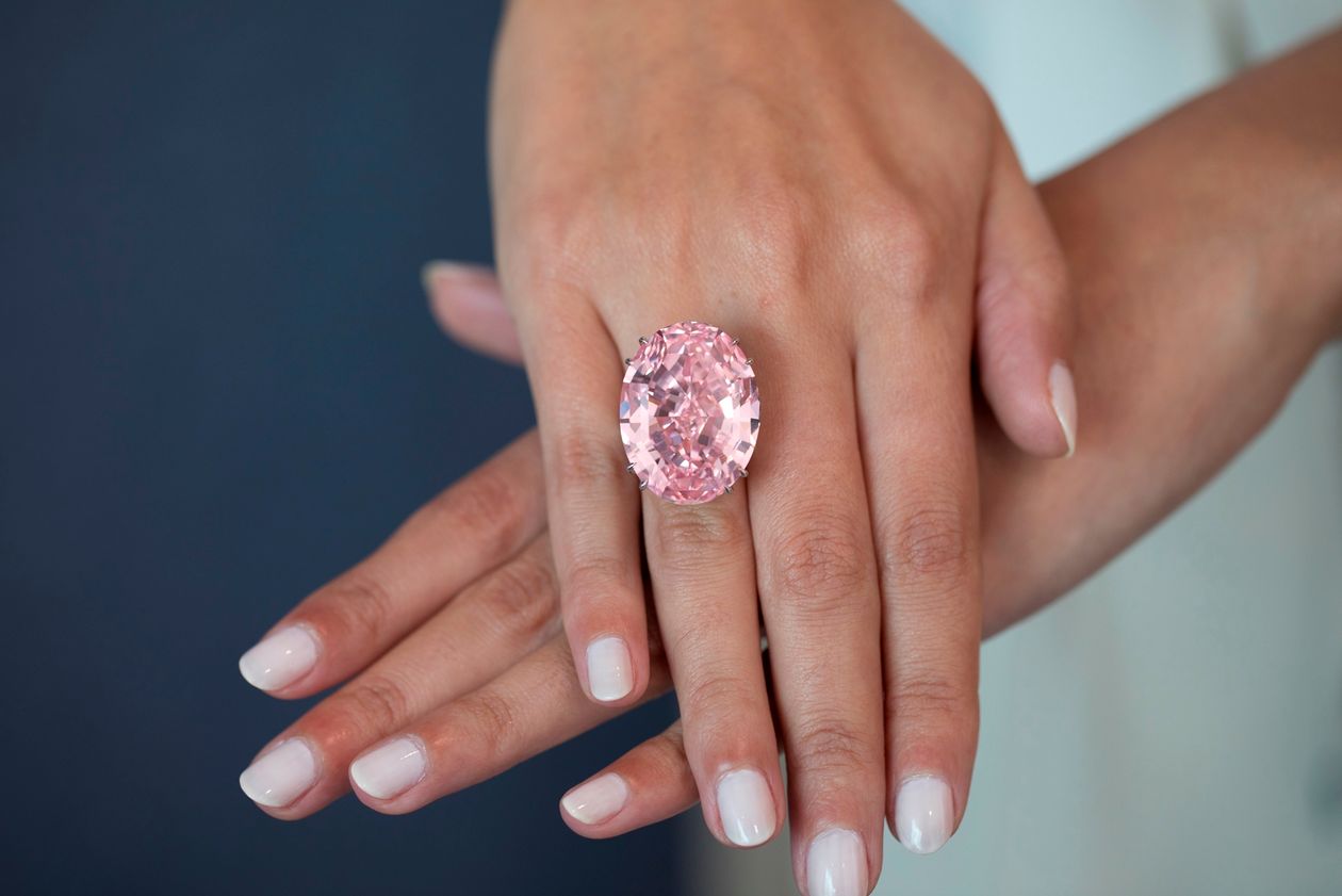 $71.2 million pink diamond sold at Sotheby’s!